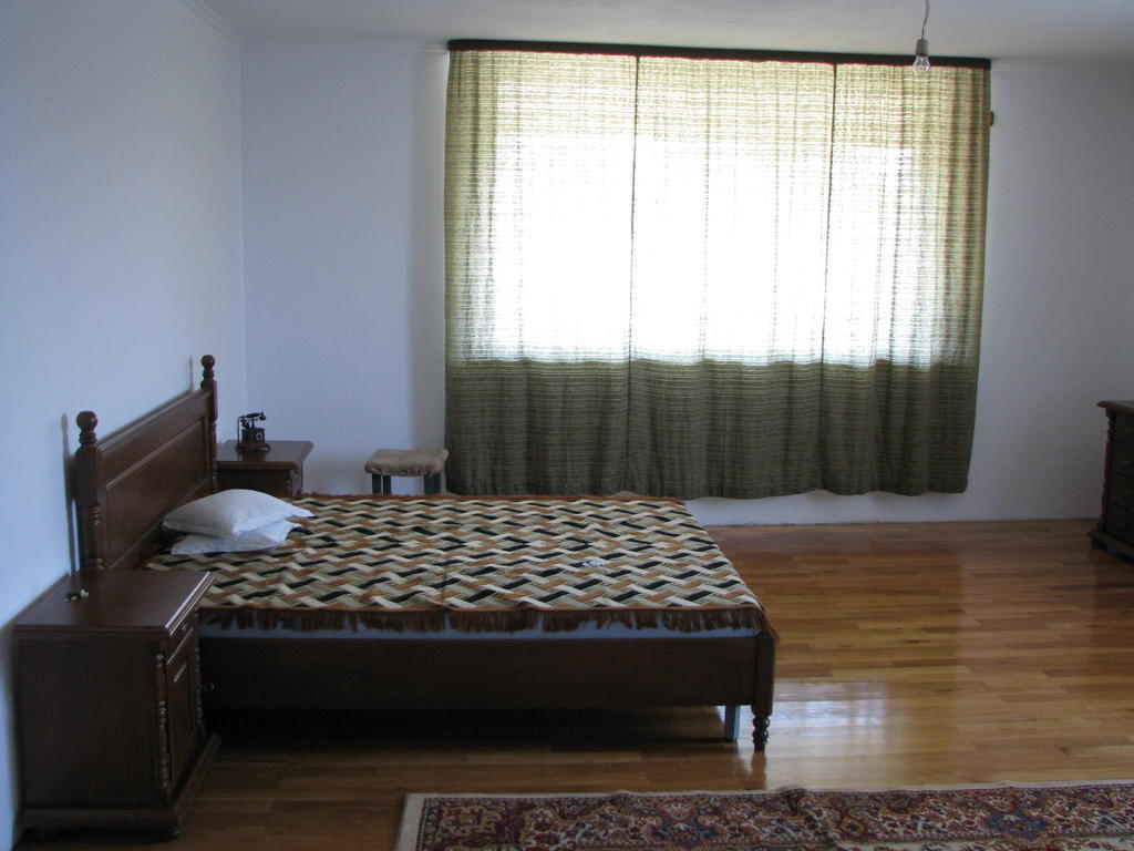 Hotel Casa Renti Novaci-Străini Zimmer foto
